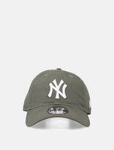 Cappello 9Twenty New York Yankees di New Era verde oliva - | Spazio Pritelli