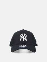 Cappello nero League Essential 9Twenty NY di New Era - | Spazio Pritelli