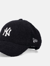 Cappello New Era 9FORTY Winter Borg nero - | Spazio Pritelli