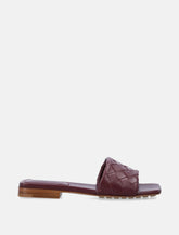 Bottega Veneta Parco Flat Mule Woven Burgundy - | Spazio Pritelli