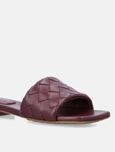 Bottega Veneta Parco Flat Mule Woven Burgundy - | Spazio Pritelli