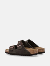 Birkenstock Arizona Suede Flat Sandals in Mocca - | Spazio Pritelli