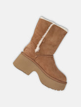 UGG Classic Esmee Twinface shearling boots - | Spazio Pritelli