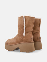 UGG Classic Esmee Twinface shearling boots - | Spazio Pritelli