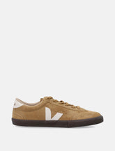 Sneakers Volley in camoscio marrone con dettagli bianchi di Veja - | Spazio Pritelli