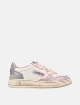 Autry Medalist Low Super Vintage Woman's Sneakers in White and Rose - | Spazio Pritelli