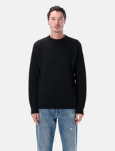 Maglia girocollo in lana superfine a coste Auralee -  | Spazio Pritelli