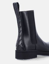 Bottega Veneta Ben Chelsea Boots in Black Calfskin - | Spazio Pritelli