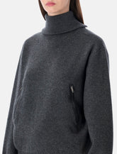 Pullover a collo alto Back-to-Front in lana antracite di Balenciaga -  | Spazio Pritelli