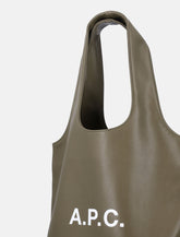 Shopper piccola A.P.C. Ninon nera in pelle riciclata - | Spazio Pritelli