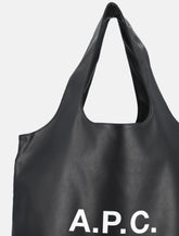 Shopper piccola A.P.C. Ninon nera in pelle riciclata - | Spazio Pritelli