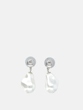 Self-Portrait Mottled Pearl earrings - | Spazio Pritelli