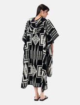 Harding Jacquard Hooded Towel - | Spazio Pritelli