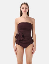 Costume bordeaux drappeggiato con fiore Magda Butrym - | Spazio Pritelli