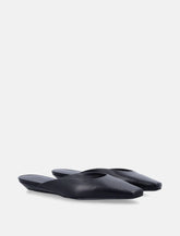 Mule Diane in pelle nera LouLou - | Spazio Pritelli
