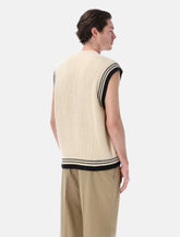 AMI Paris Ami De Coeur sleeveless sweater - | Spazio Pritelli