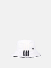 Y-3 Stripes off-white bucket hat - | Spazio Pritelli