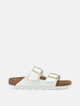 Sandali da donna Arizona Birko-Flor in vernice Birkenstock bianchi - | Spazio Pritelli