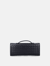 Bottega Veneta Andiamo Intrecciato leather clutch - | Spazio Pritelli