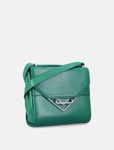 Bottega Veneta Green Leather Shoulder Bag with Geometric Closure - | Spazio Pritelli