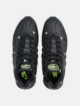 Sneakers Nike Air Max 95 nere con dettagli neon giallo -  | Spazio Pritelli