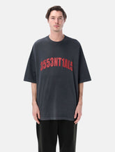 Fear of God Essentials Chicago 90s Tee - | Spazio Pritelli