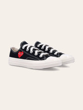 Sneakers basse con cuore rosse da bambino di Comme Des Garçons Play x Converse - | Spazio Pritelli