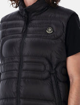 Moncler Emeishan snake-quilted gilet - | Spazio Pritelli