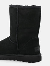 UGG Woman's Classic Short II suede boots - | Spazio Pritelli