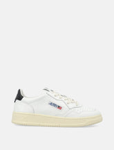Autry Medalist leather low sneakers - white black - | Spazio Pritelli