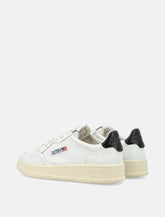 Autry Medalist leather low sneakers - white black - | Spazio Pritelli