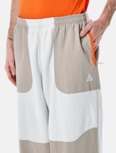Nike ACG Wolf Tree Plus fleece pants - | Spazio Pritelli
