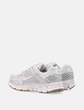 Nike Zoom Vomero 5 women’s sneakers - | Spazio Pritelli