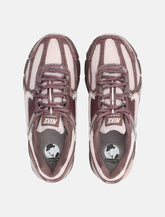 Nike Zoom Vomero 5 woman's sneakers with reflective accents - | Spazio Pritelli