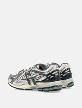 New Balance 1906 sneakers white and grey - | Spazio Pritelli