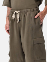 Essentials Fear Of God fleece cargo basketball shorts - | Spazio Pritelli
