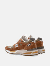 New Balance Made in UK 991v2 grounded pastels sneakers - brown -  | Spazio Pritelli