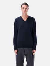 John Smedley Blenheim extra fine merino wool V-neck jumper -  | Spazio Pritelli