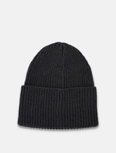 Sacai x Carhartt WIP berretta in lana a coste -  | Spazio Pritelli
