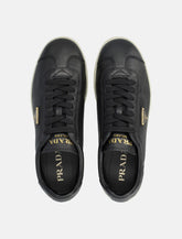 Sneakers basse Prada in pelle martellata -  | Spazio Pritelli