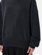 Extreme Cashmere n°204 Jill cashmere turtleneck sweater -  | Spazio Pritelli