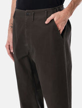 Pantaloni Carrot in twill di cotone pesante Lemaire -  | Spazio Pritelli