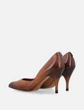 Leather pointed-toe pumps Miu Miu -  | Spazio Pritelli