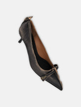 Prada distressed leather bow pumps -  | Spazio Pritelli