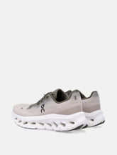 ON Running Cloudtilt Sneakers Leggere in Beige e verde -  | Spazio Pritelli