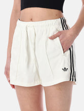 Short in spugna bianca di Adidas Originals -  | Spazio Pritelli