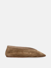 Pantofola Le Monde Béryl Luna in camoscio color taupe -  | Spazio Pritelli