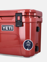 Yeti Roadie 15 portable cool box - stag red -  | Spazio Pritelli