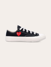 Comme Des Garçons Play x Converse red heart low-top sneakers for kids -  | Spazio Pritelli