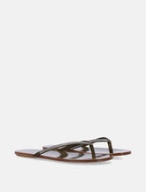 Sandali infradito Pedro García Prune in raso con cristalli -  | Spazio Pritelli